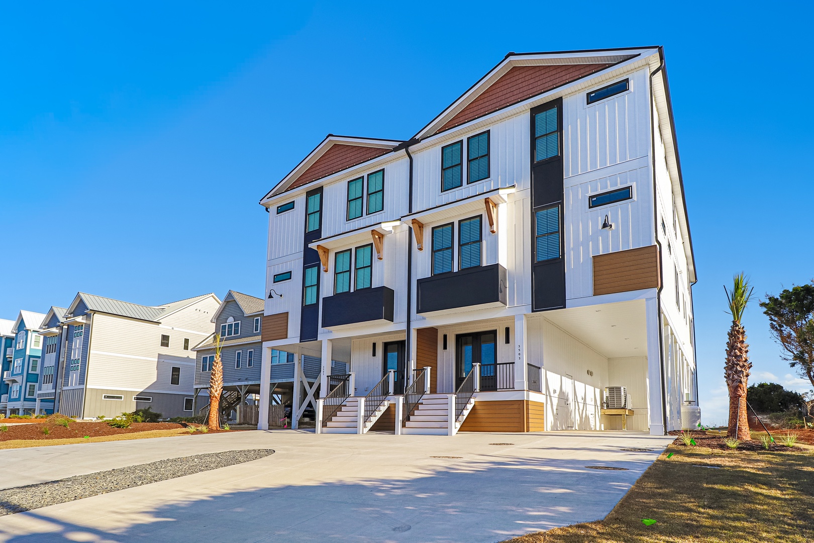 Sea Spray West | Front Exterior View