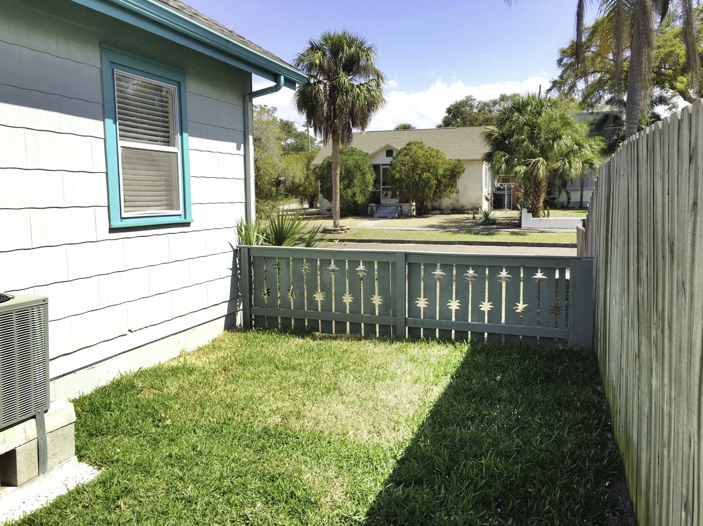 Pet relief area - fenced