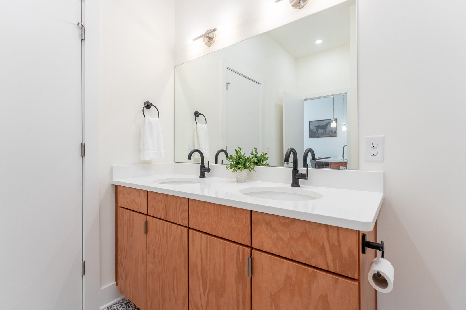 The Lyric Loft (LG) - 35