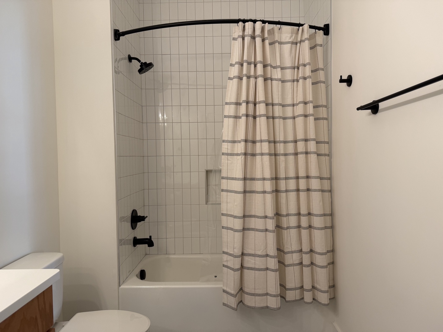 The Lyric Loft  Bathroom 2