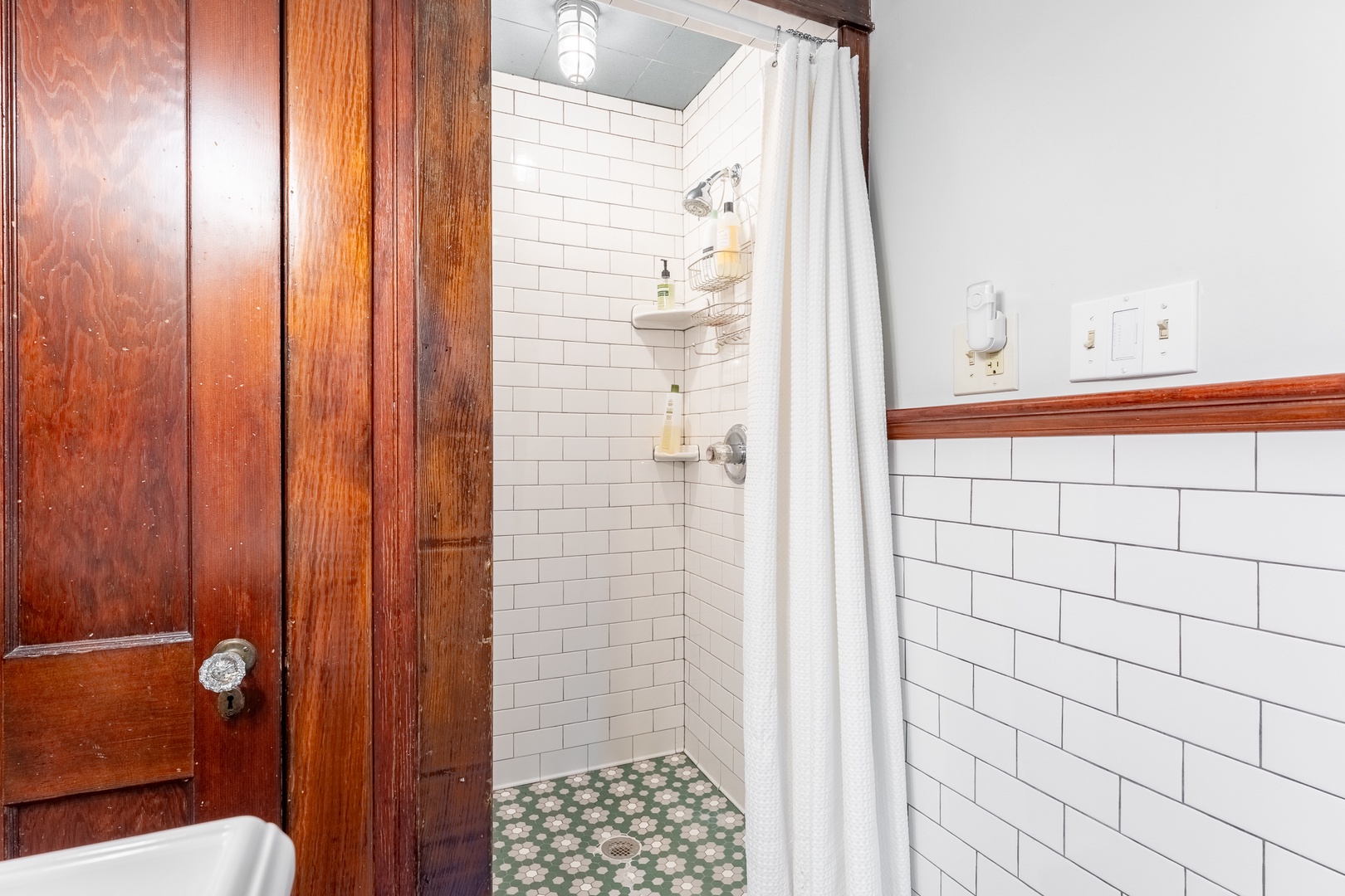 The Shelby Suite (LG) - 4