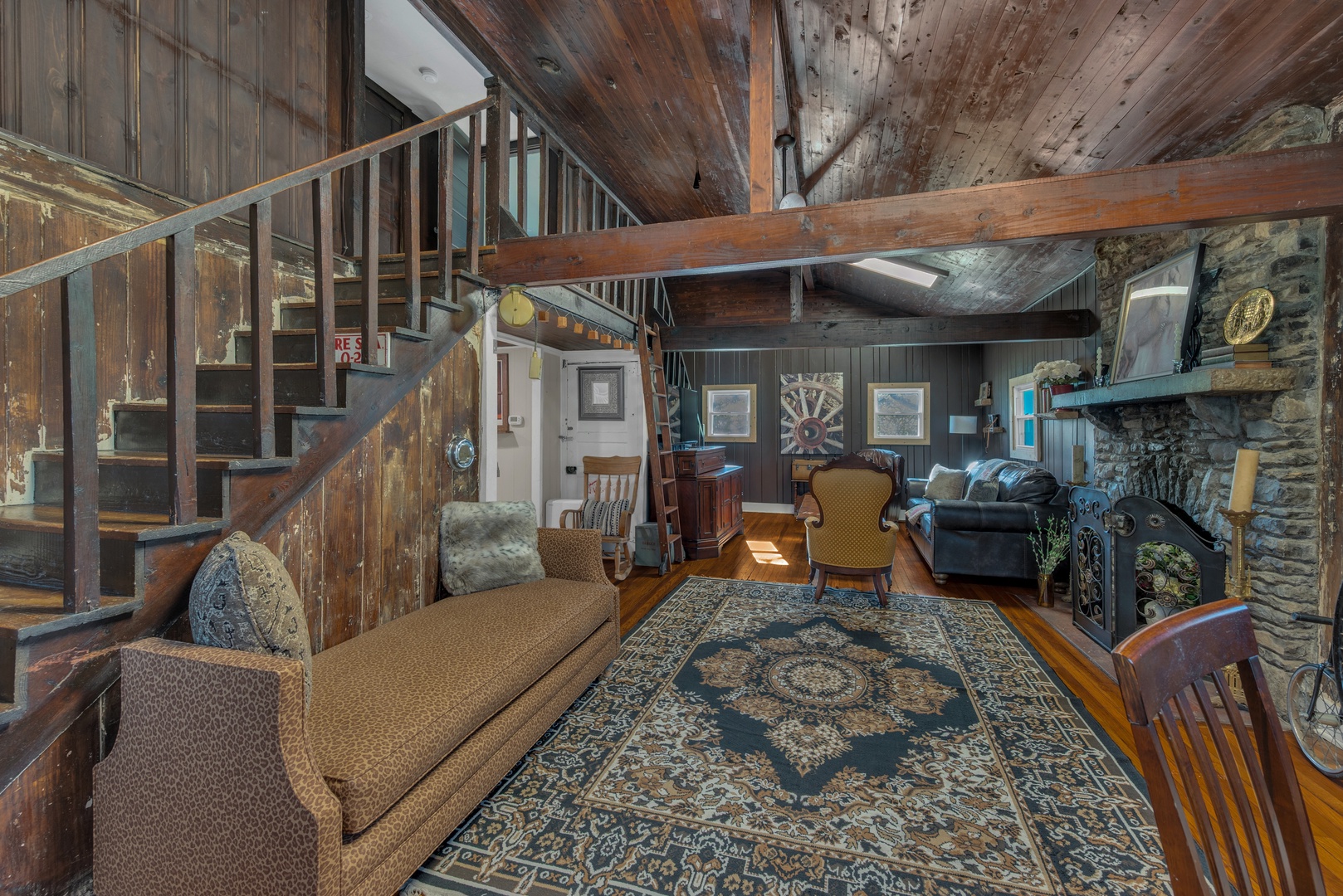 The Lodge - 26