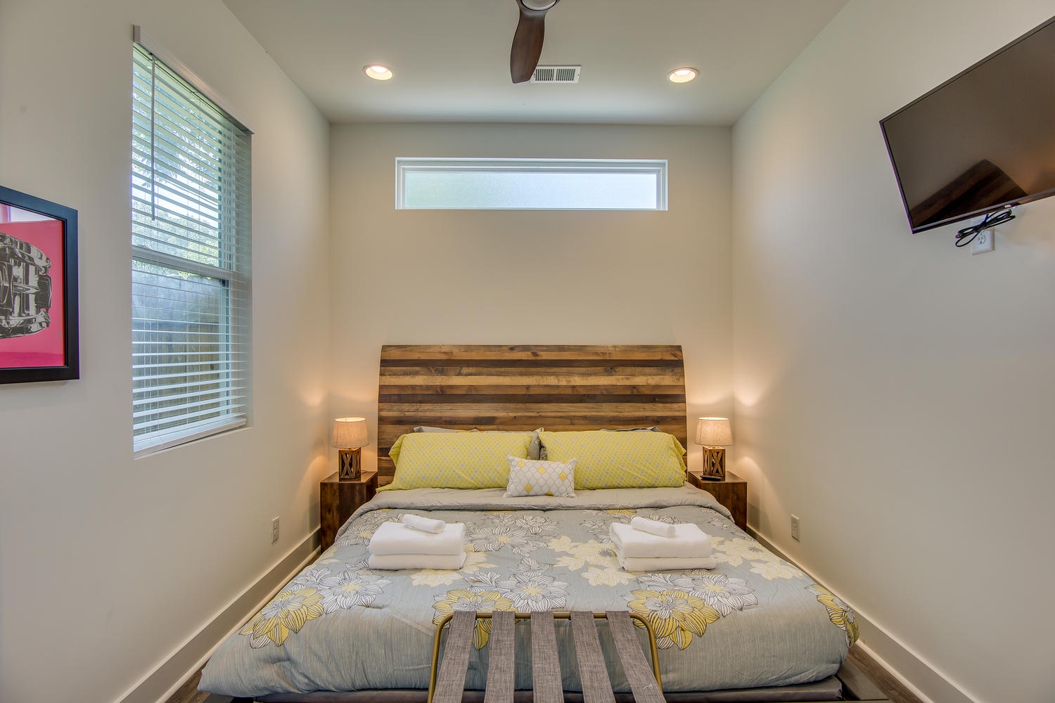 The Lillian Hideaway-large-018-021-18-1500x1000-72dpi