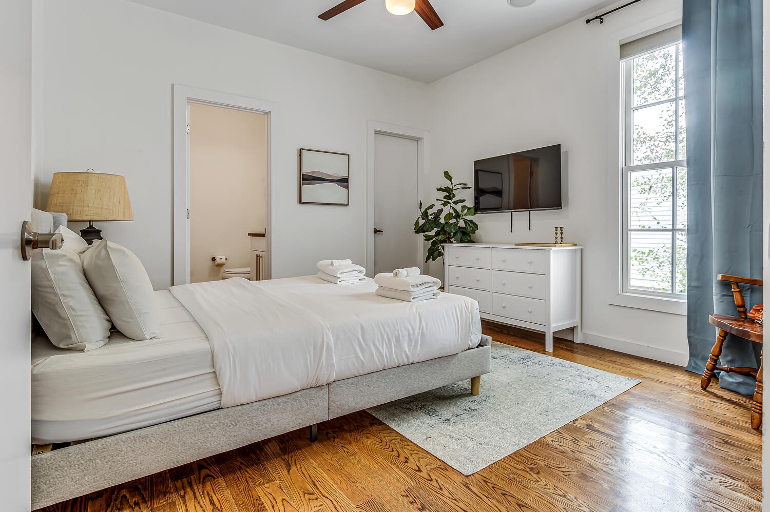 2111 B 10th Ave S Nashville TN-large-021-020-B 10th Ave S INTERIOR17-1500x999-72dpi