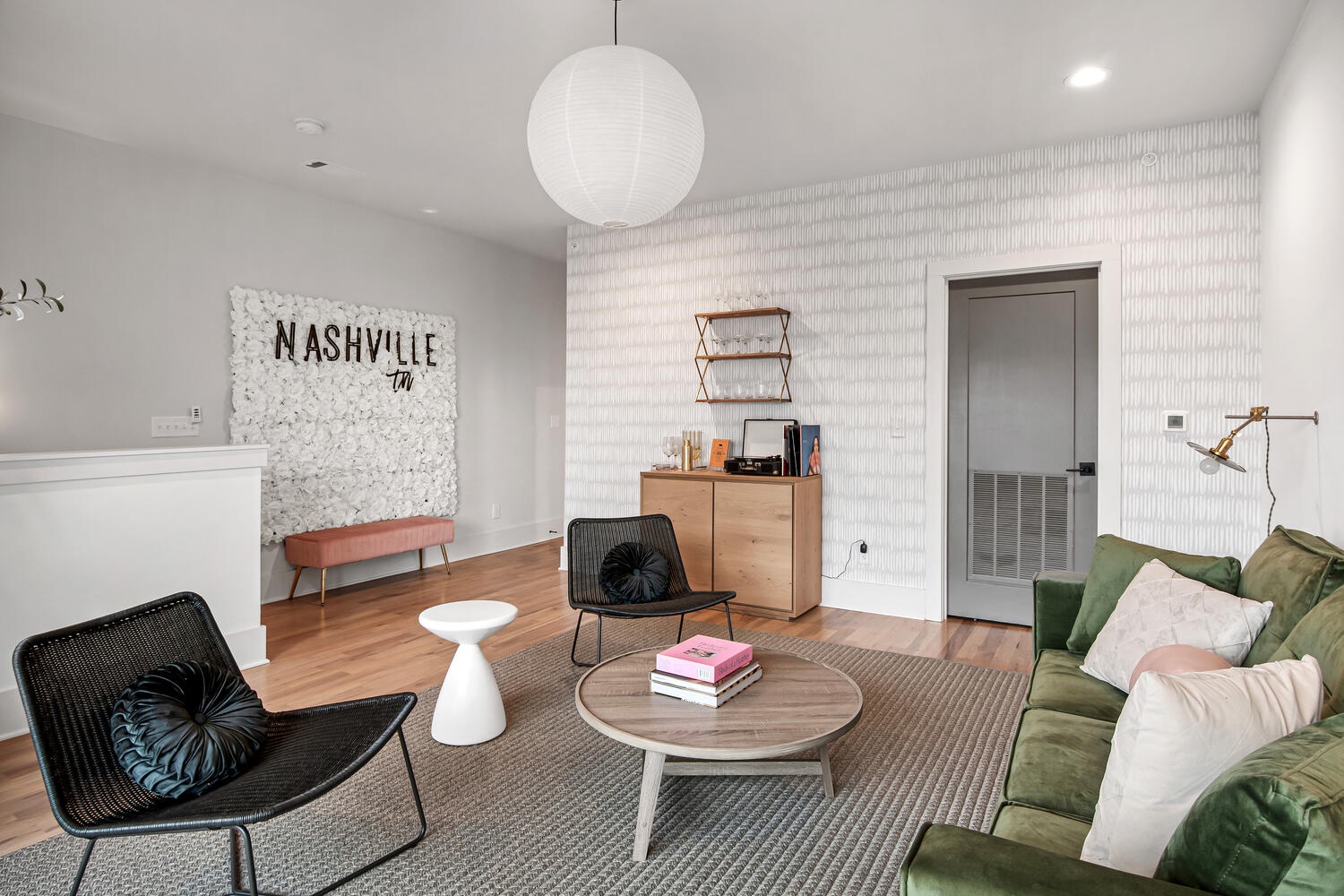 Good to be Nashville-large-022-026-DSC 0040-1500x1000-72dpi