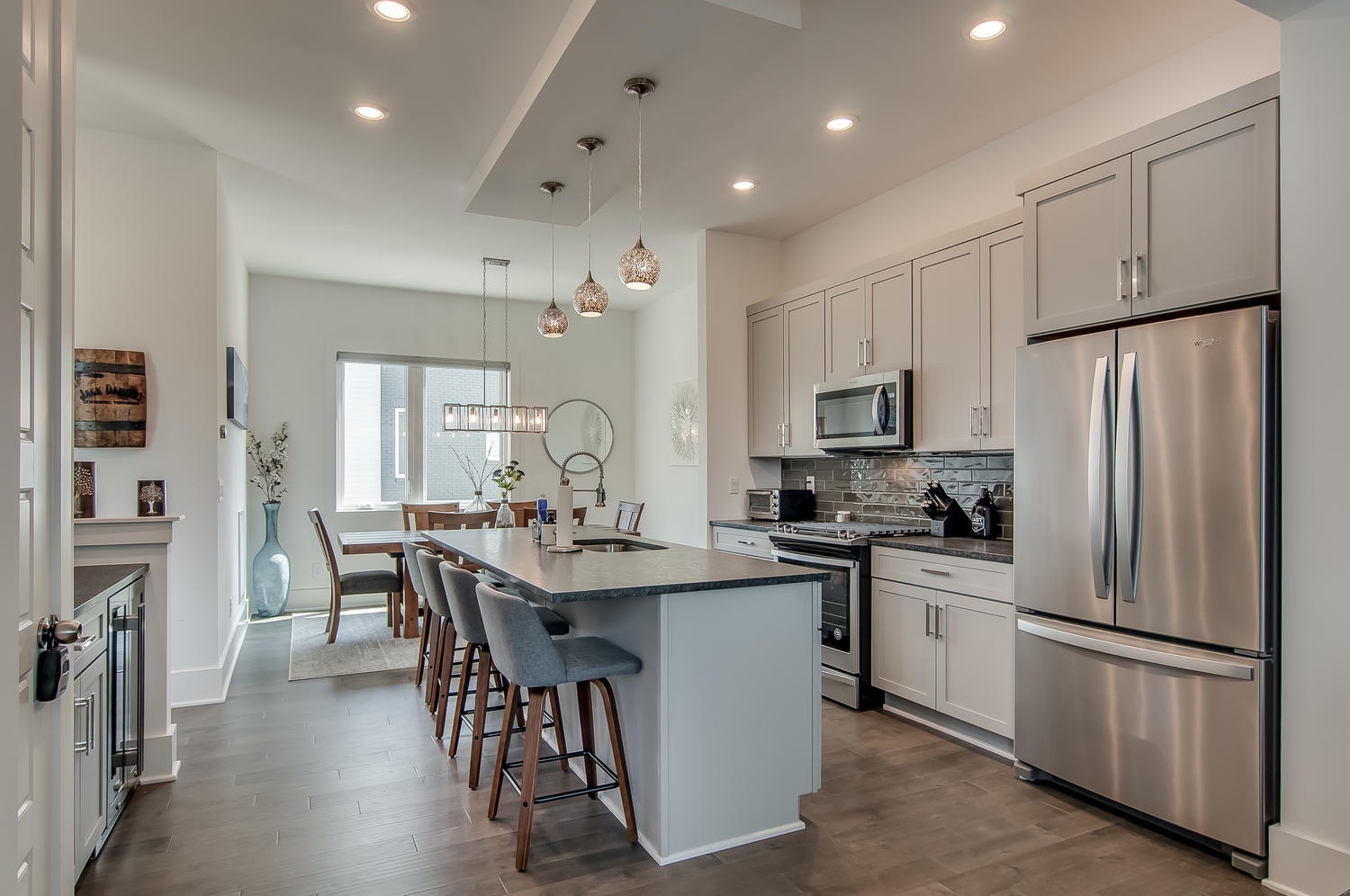 The East Side Vibe-large-015-027-15-1500x997-72dpi