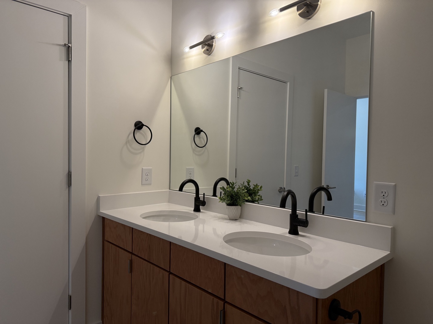 The Lyric Loft  Bathroom 1