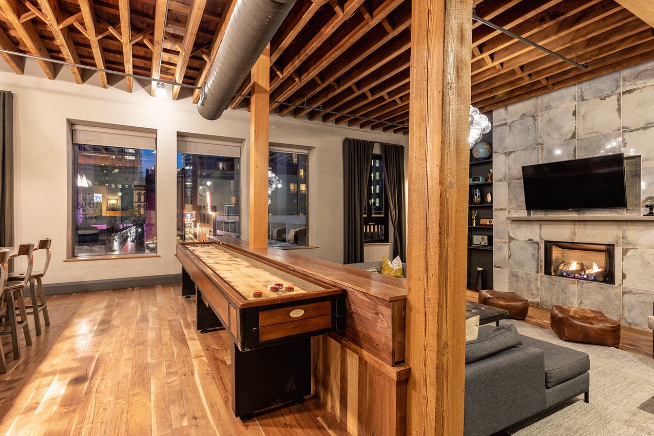 The Producer's Loft - 11