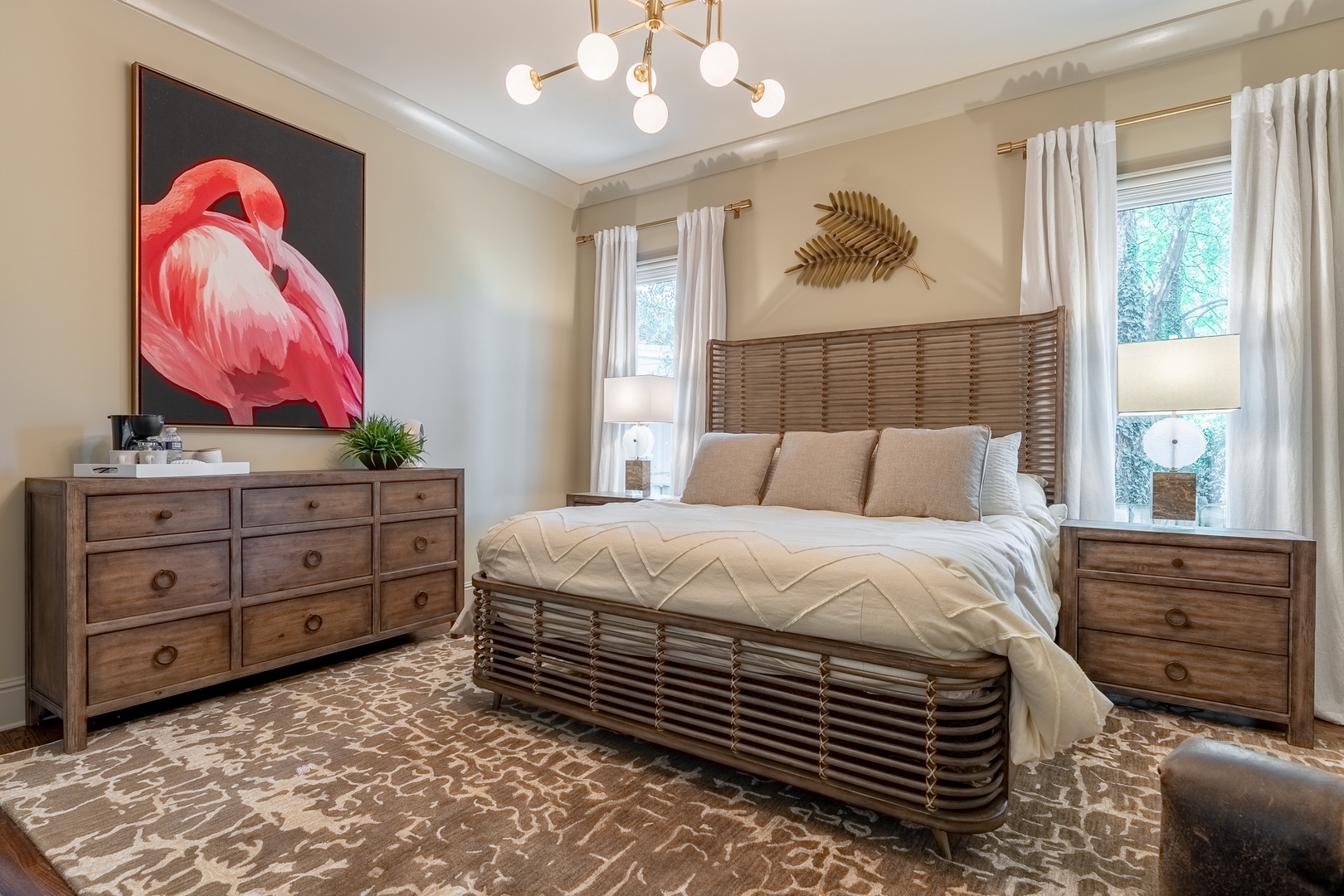 924_Gilmore_Large- The Luxury Line