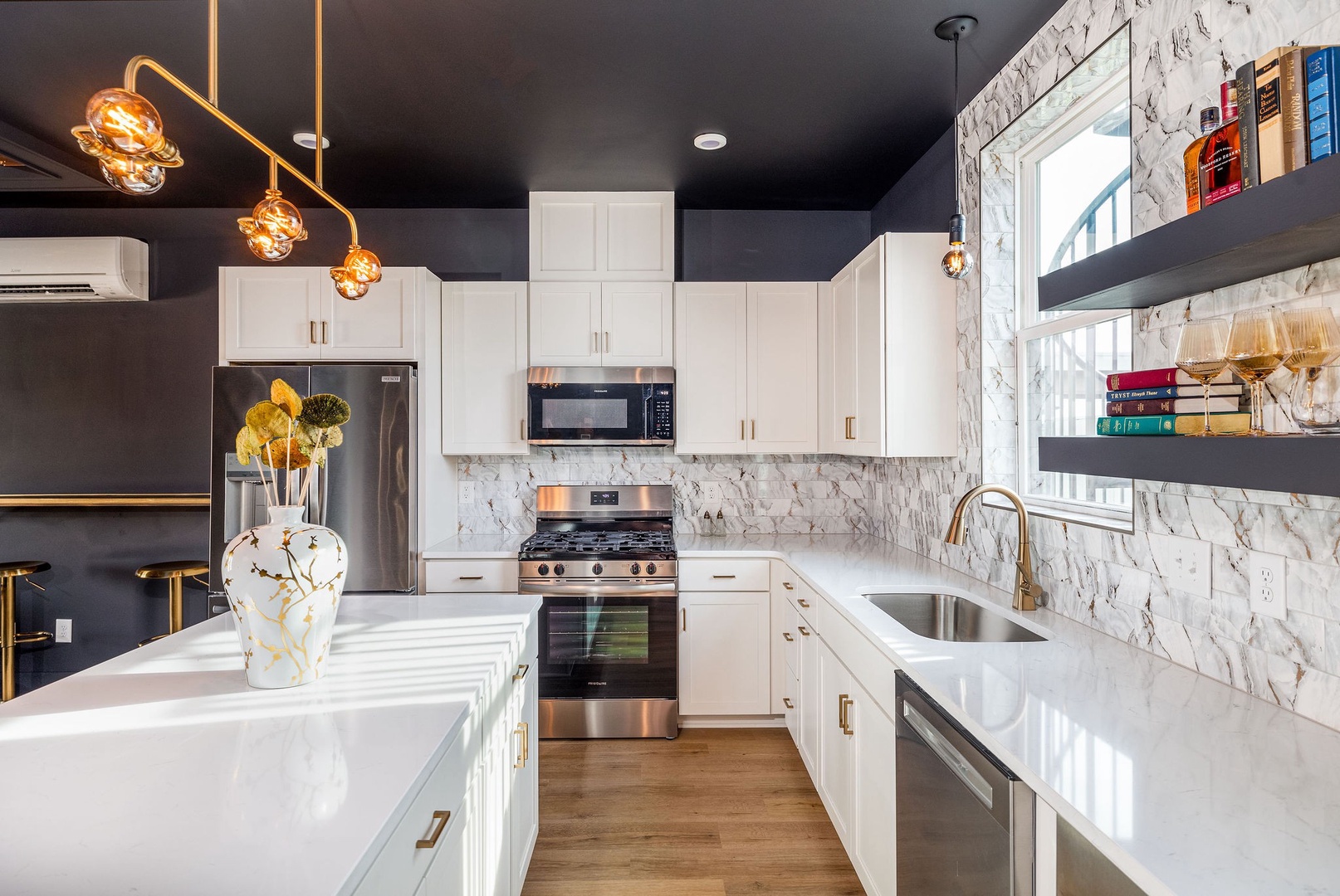 51st Kitchen