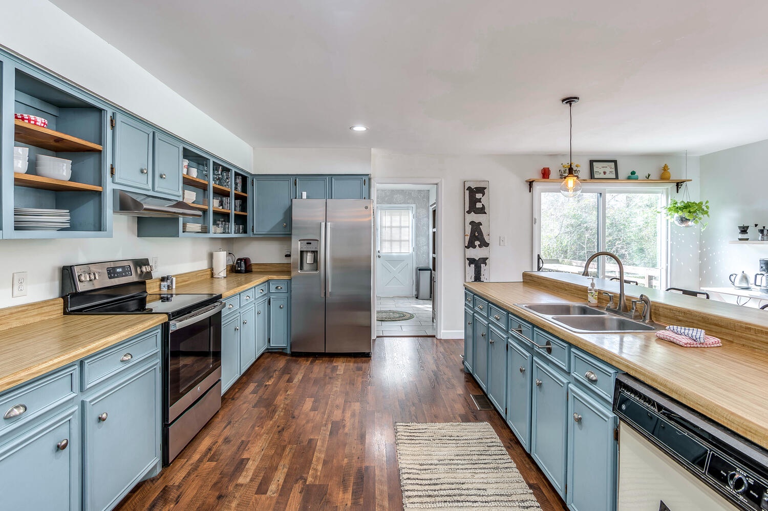 2879 Lyncrest Dr Nashville TN-large-018-028-Lyncrest Dr Nashville TN011-1500x999-72dpi