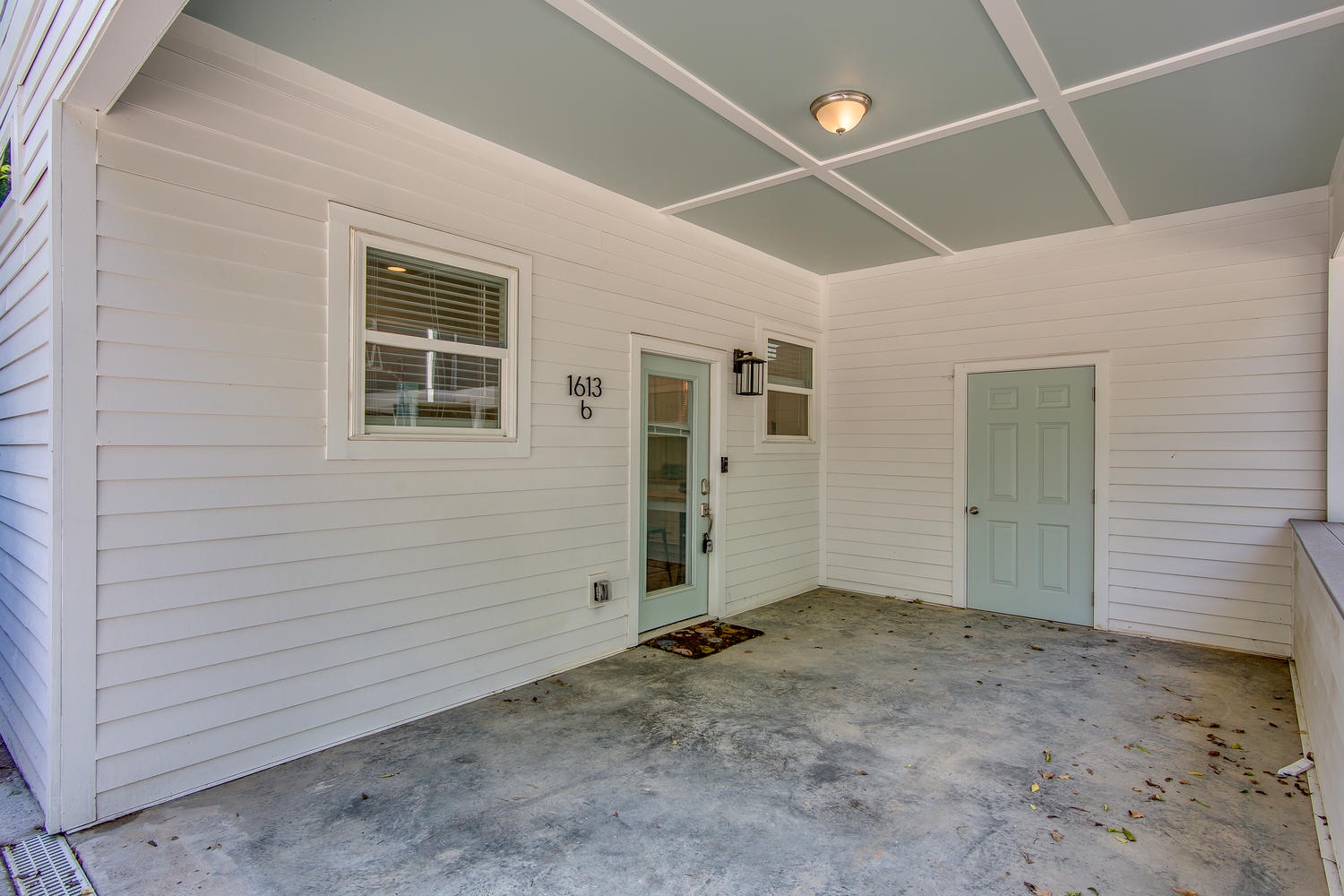 The Lillian Hideaway-large-004-010-4-1500x1000-72dpi