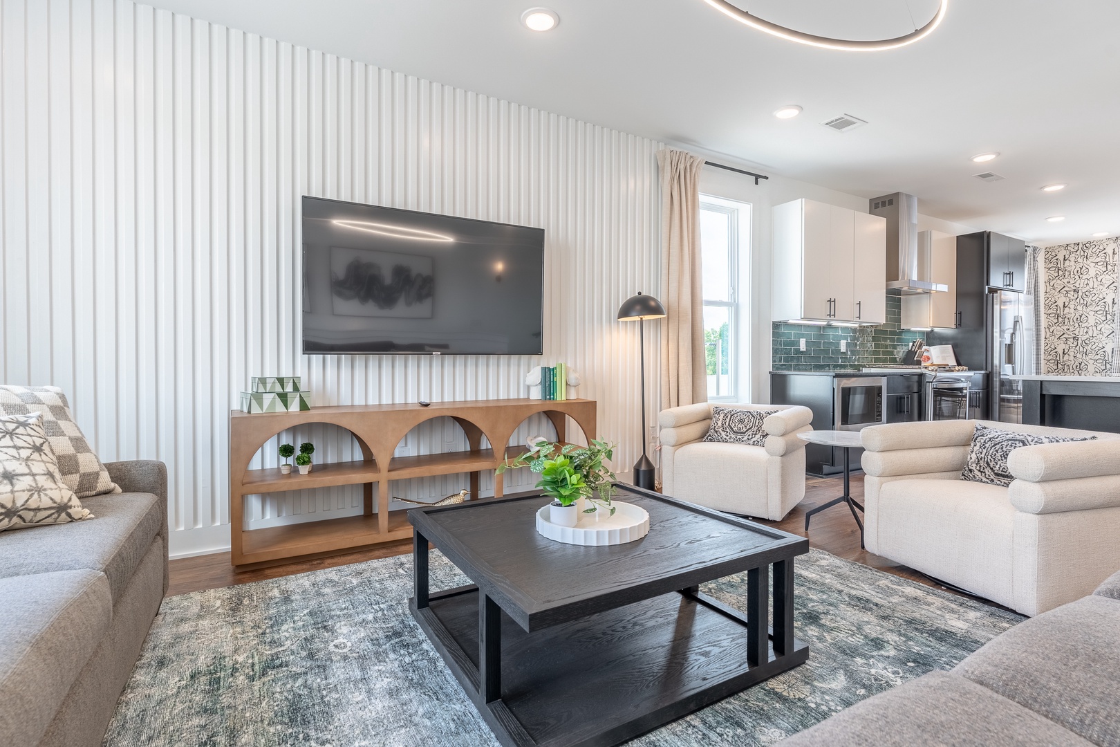 Julian - Living Area