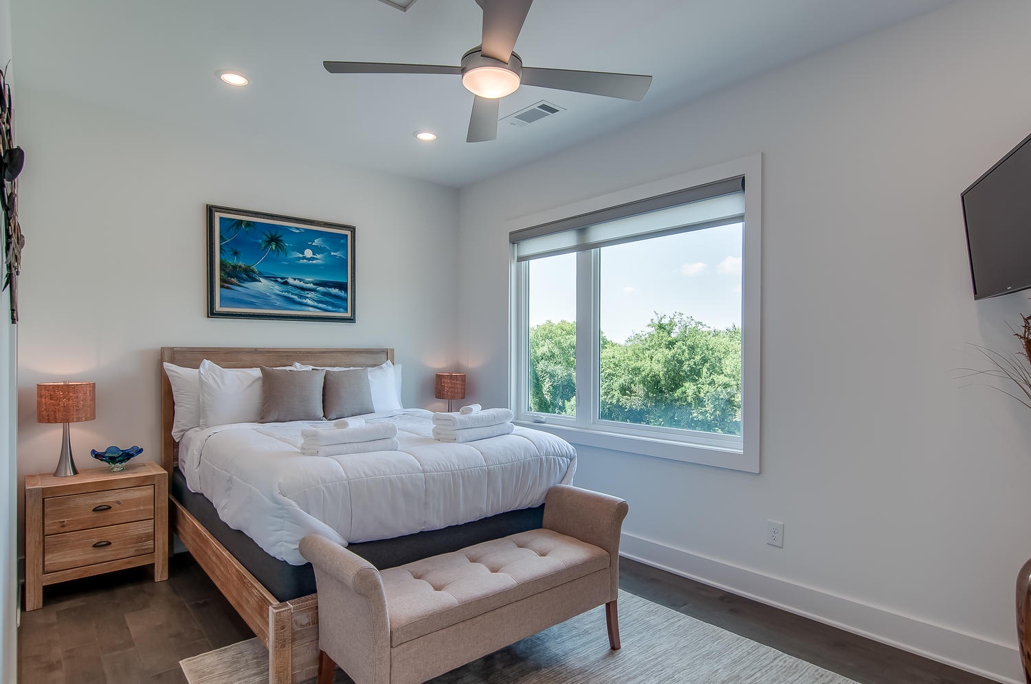 The East Side Vibe-large-024-022-24-1500x997-72dpi