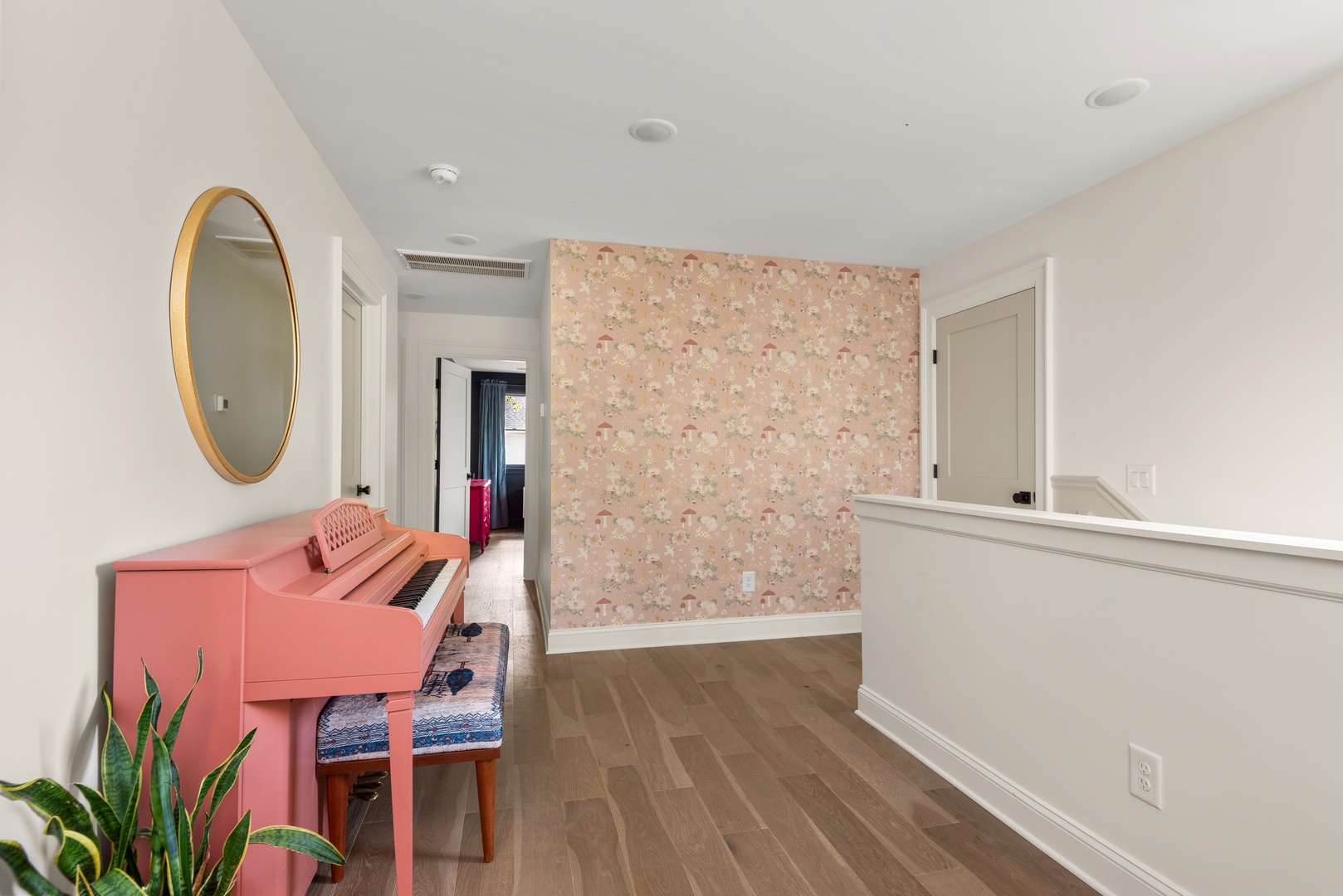 1007_Lischey_Ave_int_29