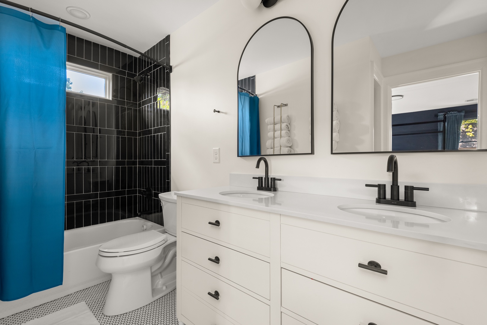 1007_Lischey_Ave_int_39