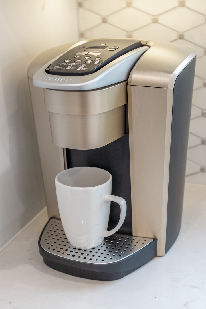 Amenity: Nespresso machine and combo Keurig/coffee pot - Picture