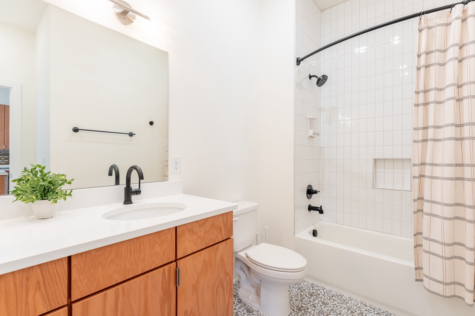 The Lyric Loft (LG) - 38