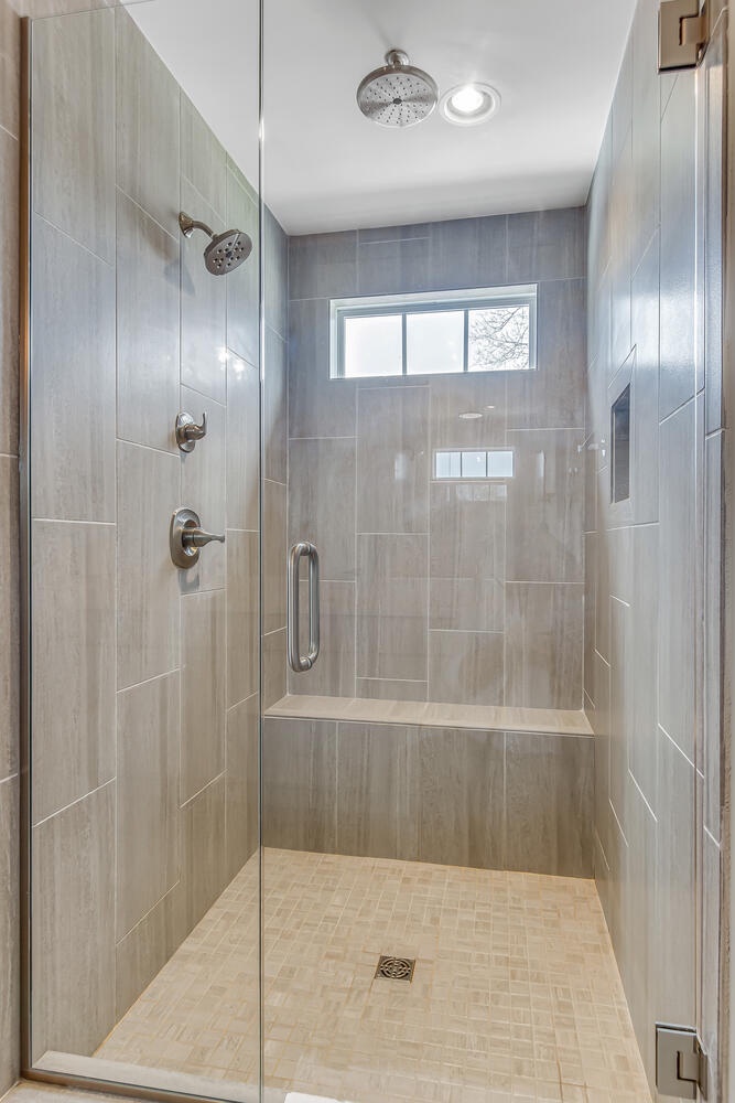 1110 B N 6th St Nashville TN-large-015-057-B43AB949034F4A34889AD1F0001610-667x1000-72dpi
