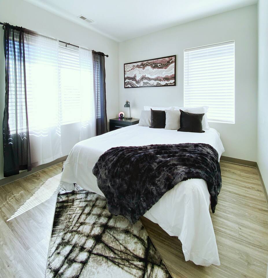 Ring of Fire Retreat Bedroom 2