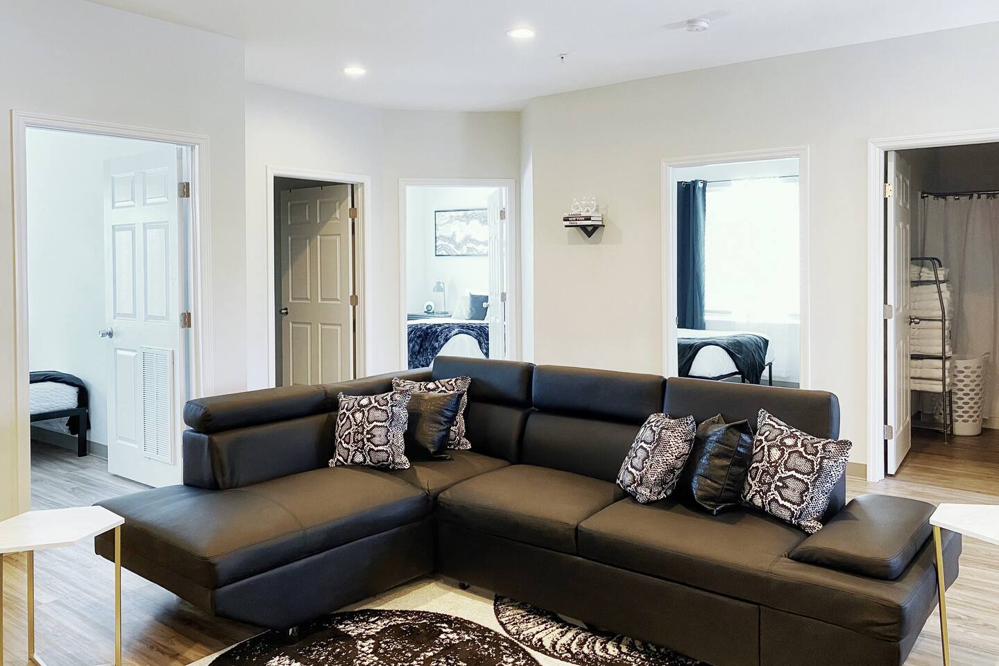 Ring of Fire Retreat Living room