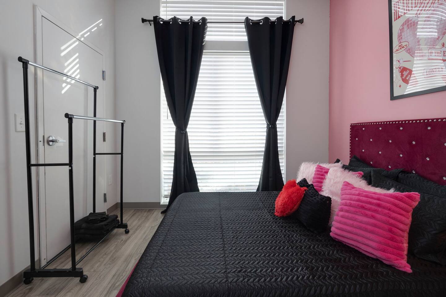 Legends Lounge Bedroom 2