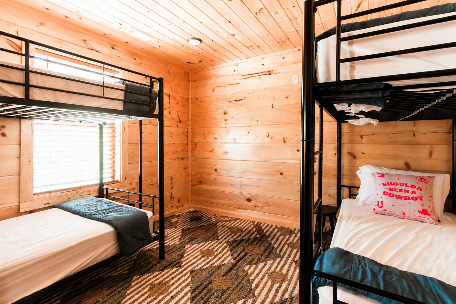 Bedroom 4 - 2 twin sets of bunk beds