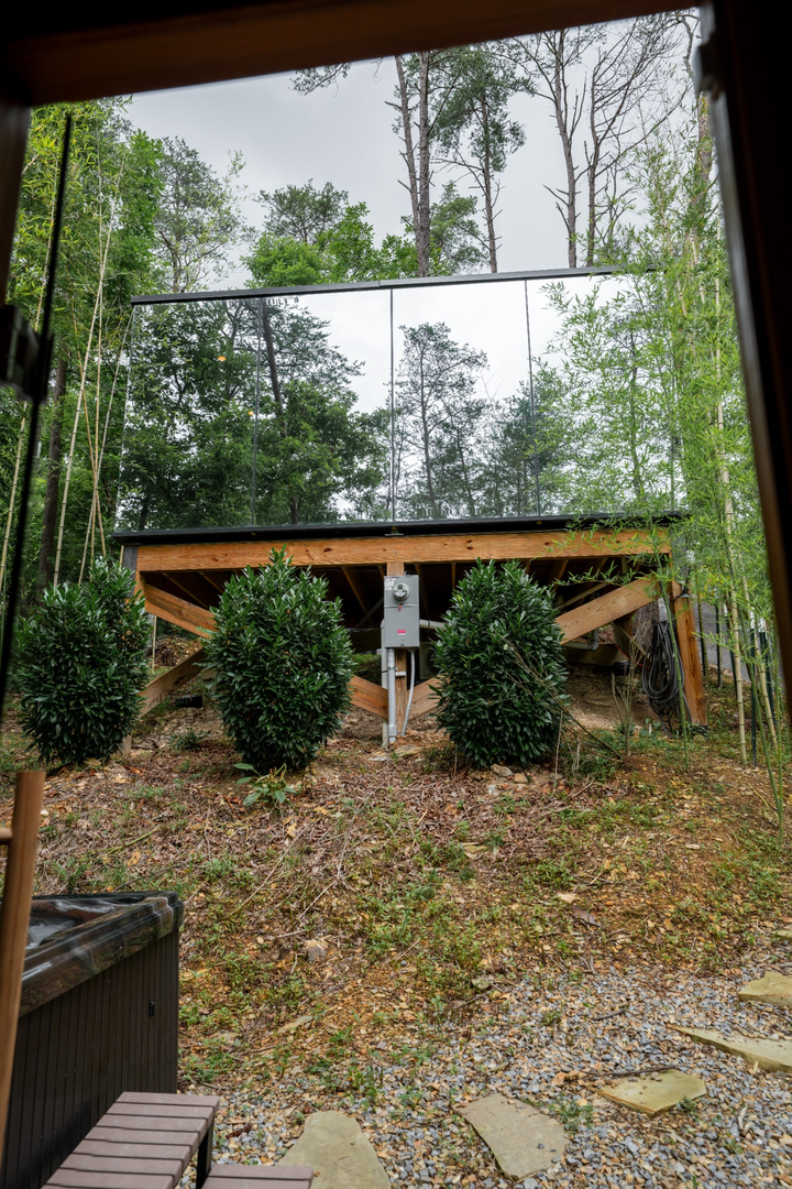 Stellara Mirror Home Exterior