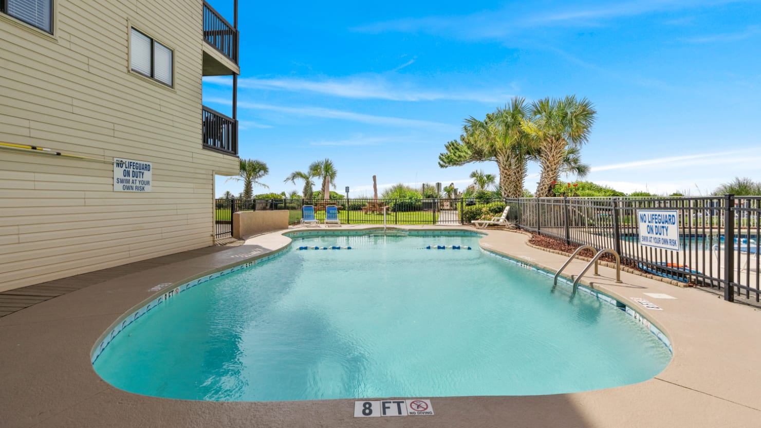 Next to Beach 4BR with Pool & Parking