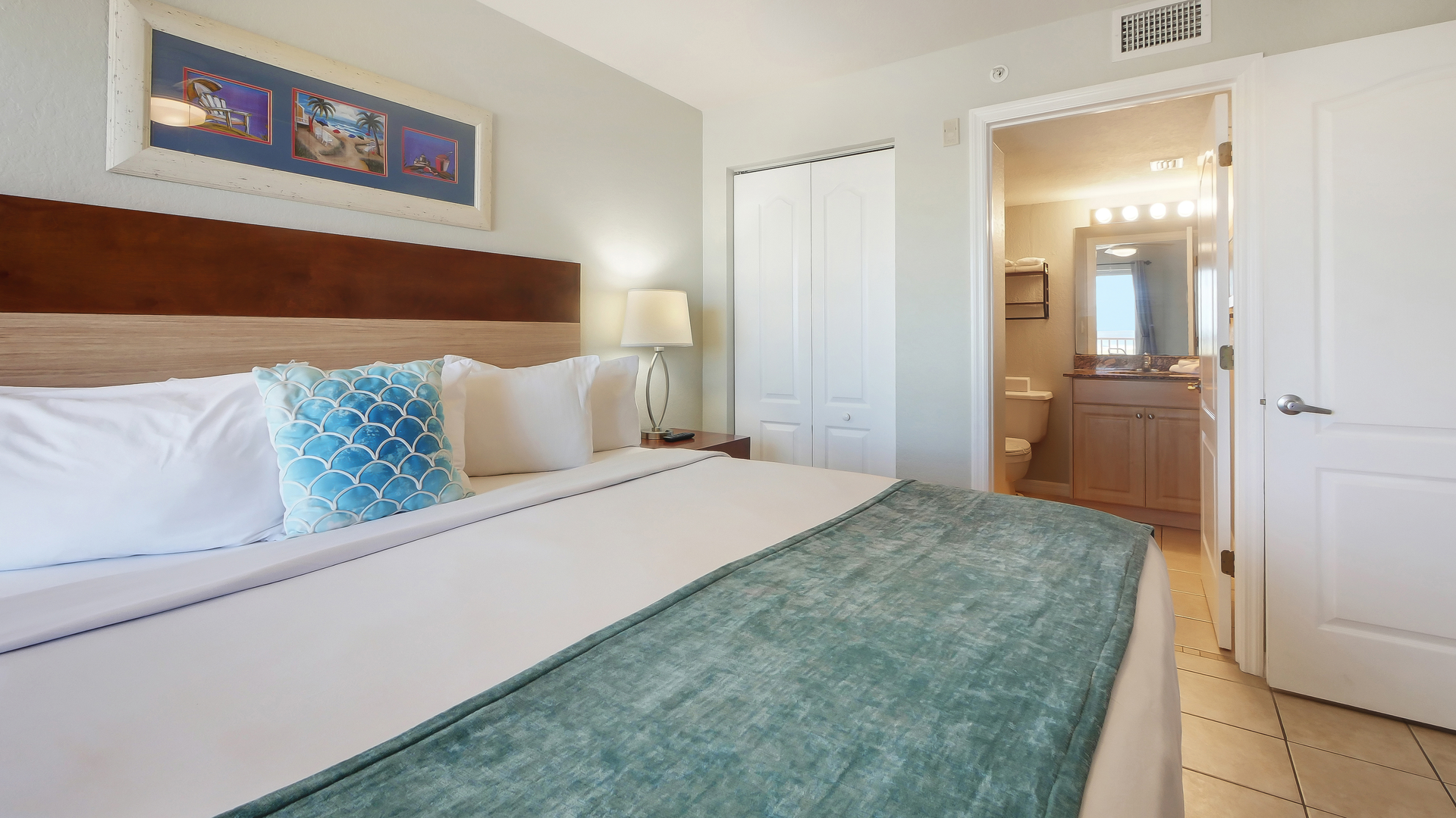 Surf Beach Room 305 Master Bedroom (1)