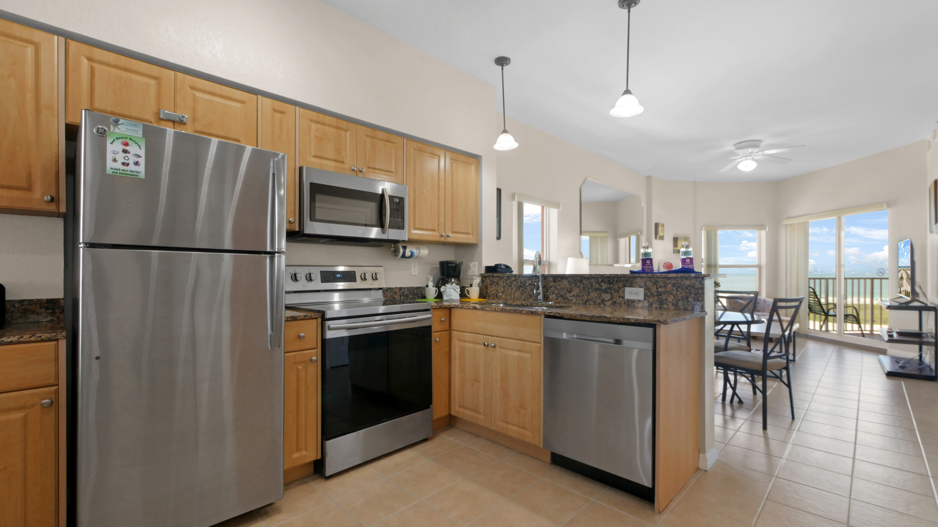 Surf Beach Room 601 Kitchen (2)