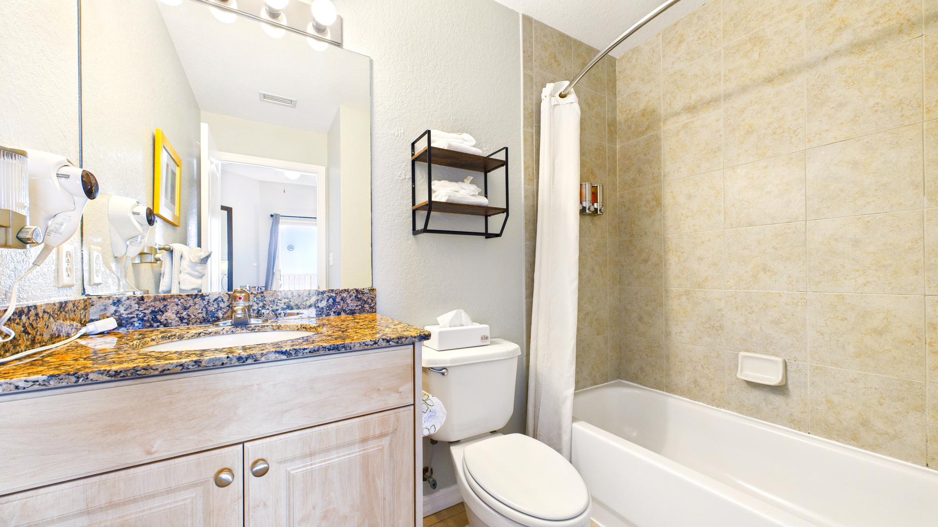 Surf Beach Room 606 Master Bathroom (1)