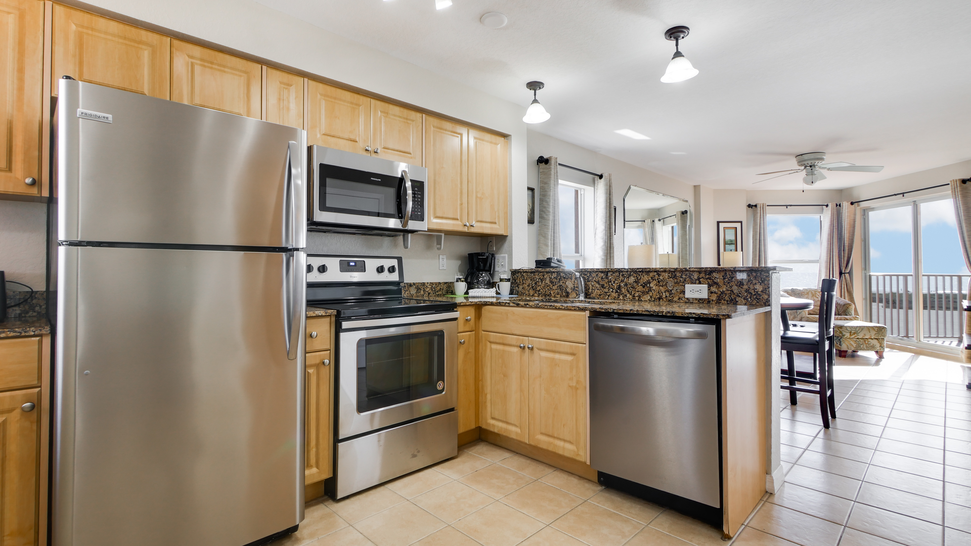 Surf Beach Room 401 Kitchen