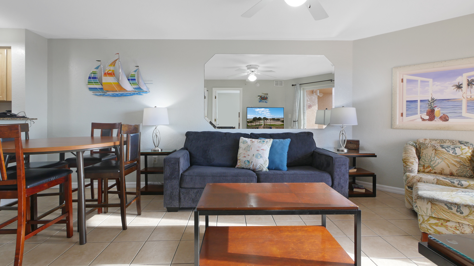 Surf Beach Room 303 Living Room (3)