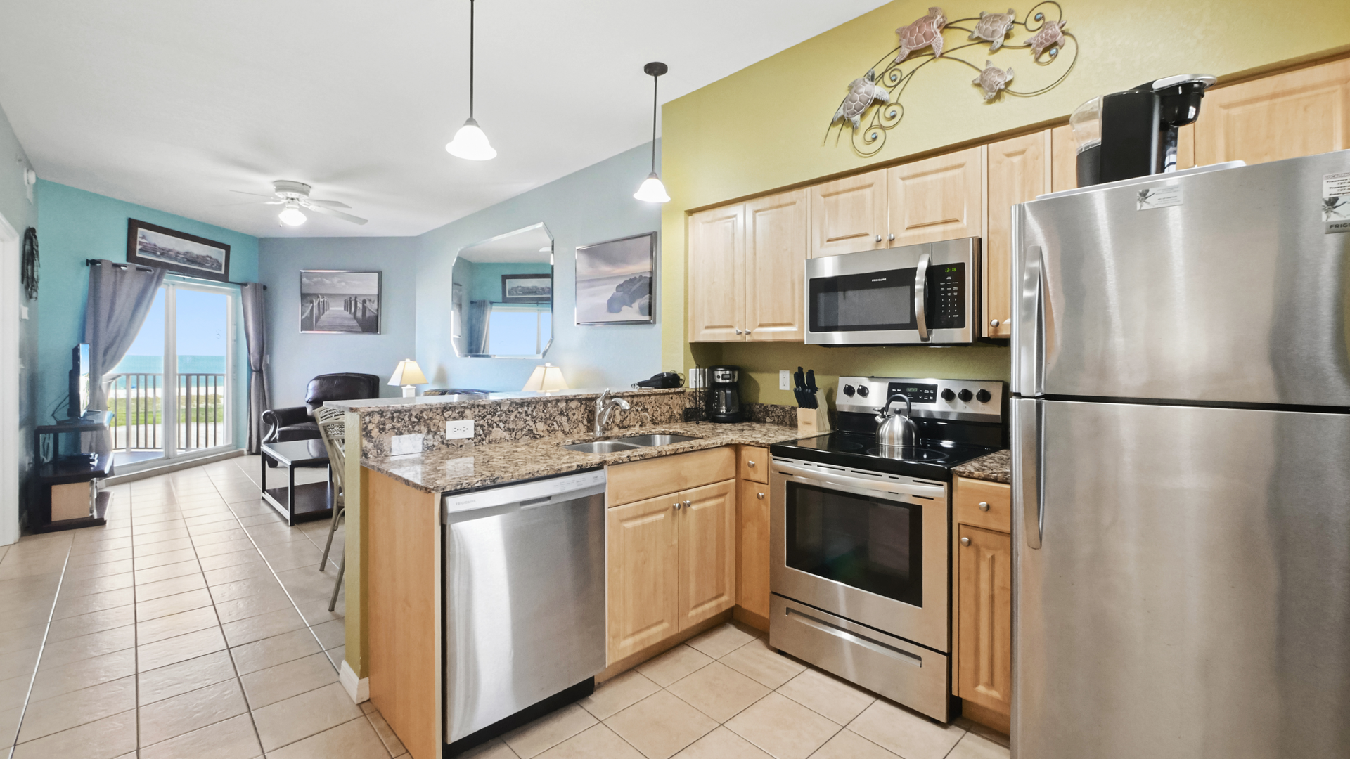 Surf Beach Room 602 Entrance View