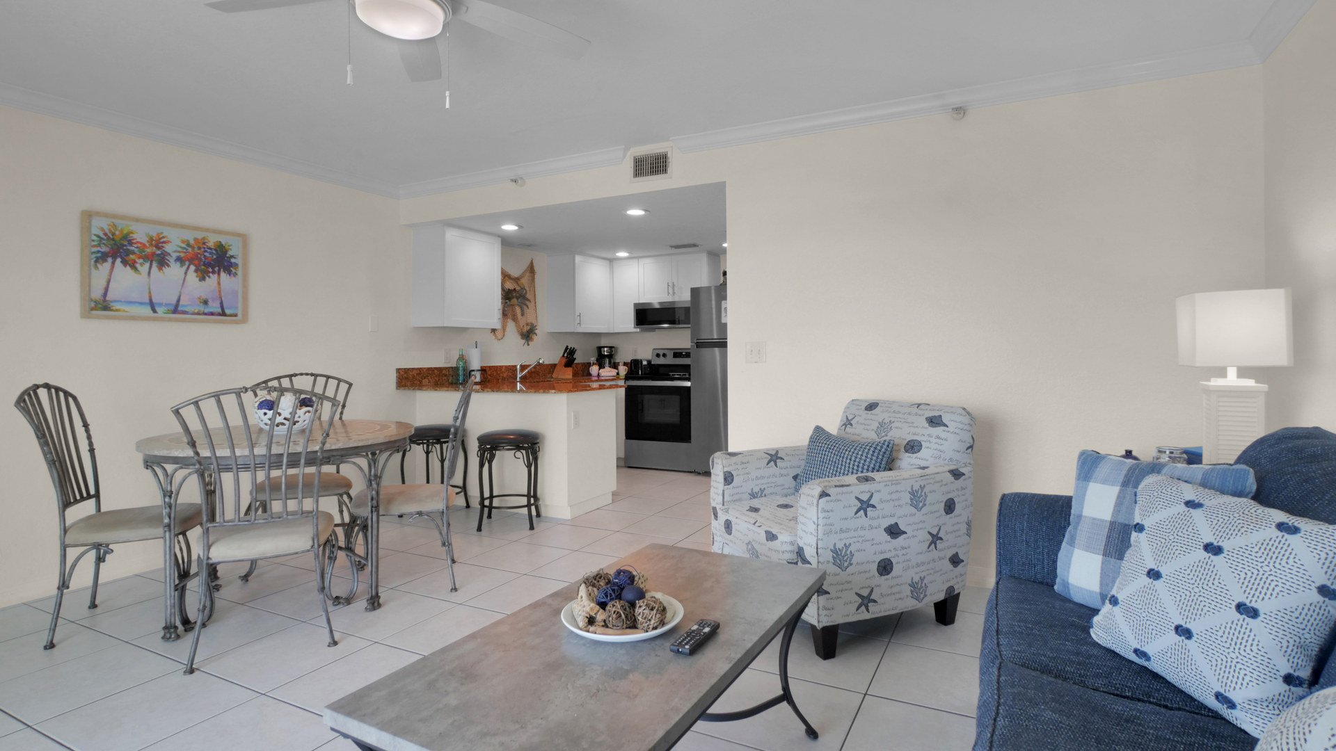 South Beach Room 307 Three Quarter View