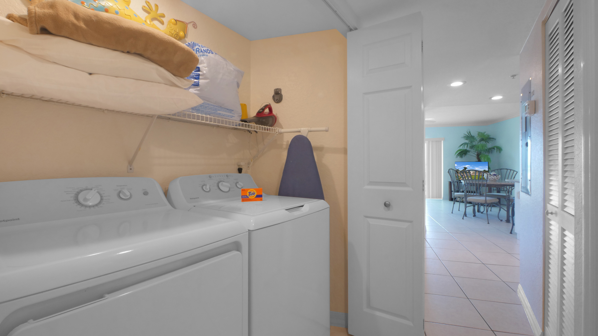 South Beach Room 307 Laundry