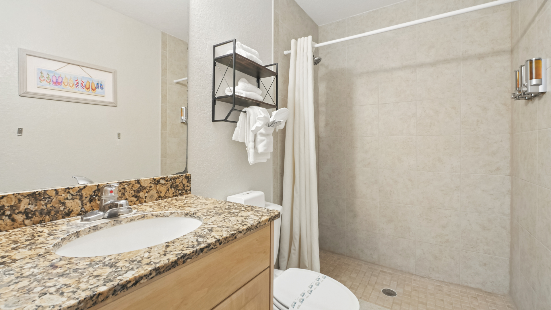 Surf Beach Room 601 Guest Bathroom