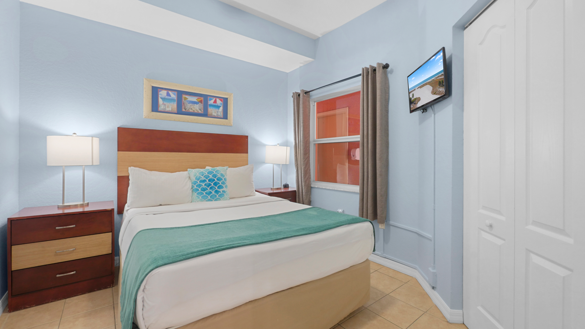 Surf Beach Room 603 Guest Bedroom