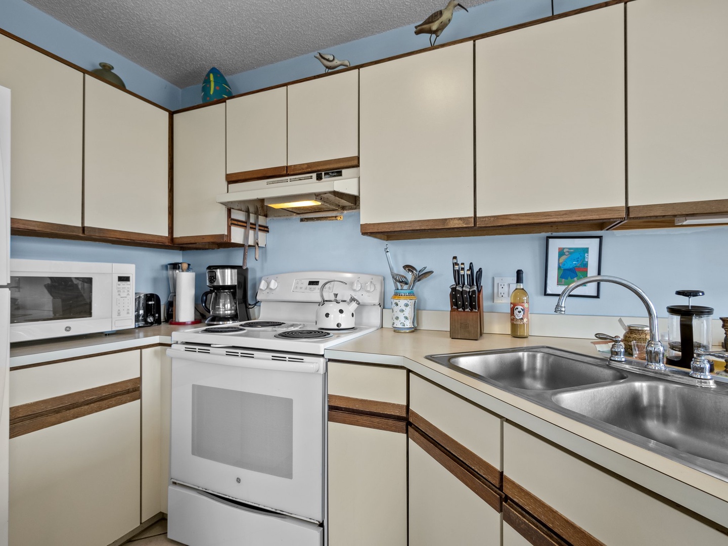 Your fully equipped kitchen awaits with everything needed for home-cooked meals during your stay.