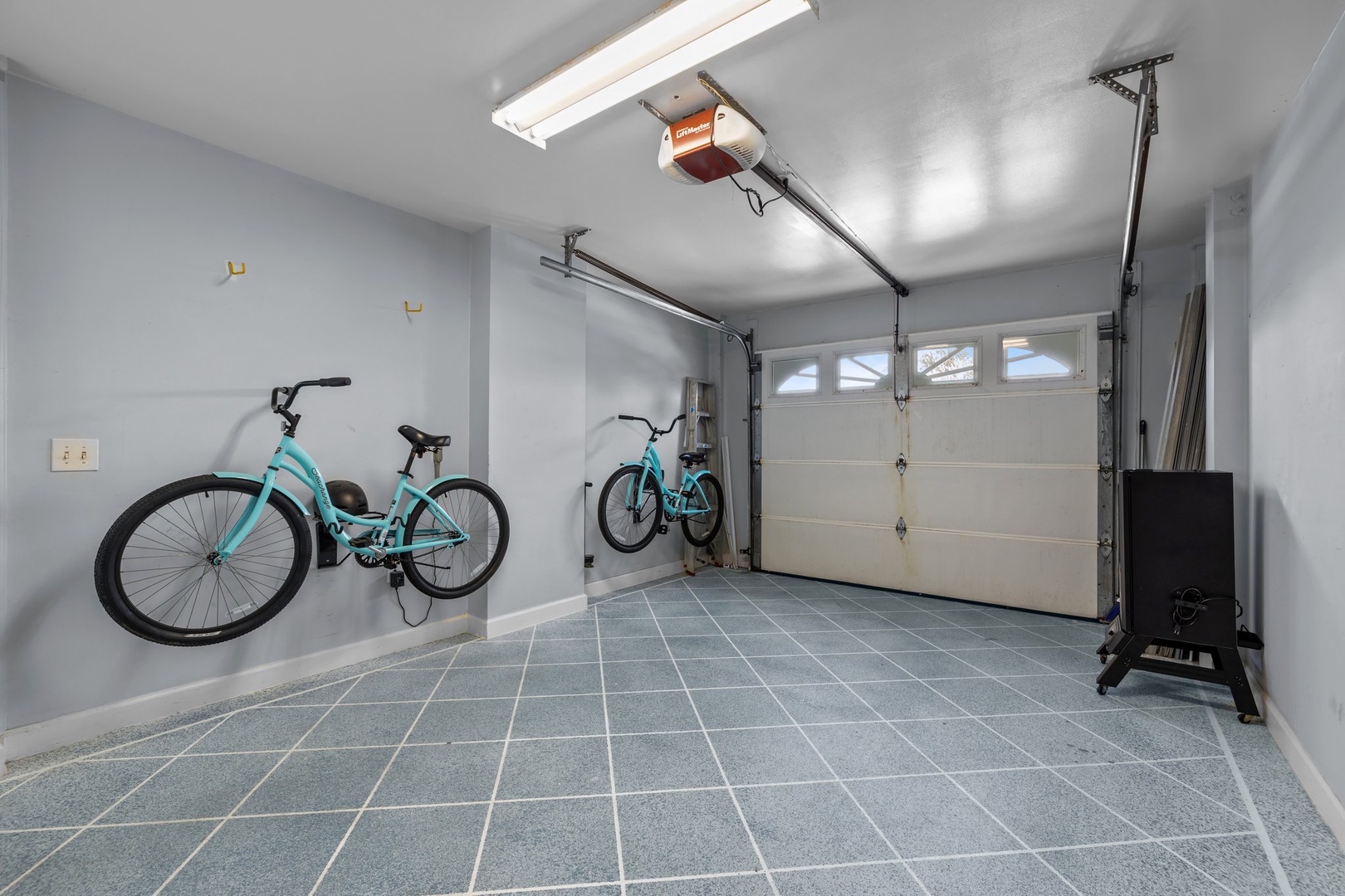 Your private garage offers secure parking and bike storage, keeping your belongings safe while you explore the area.