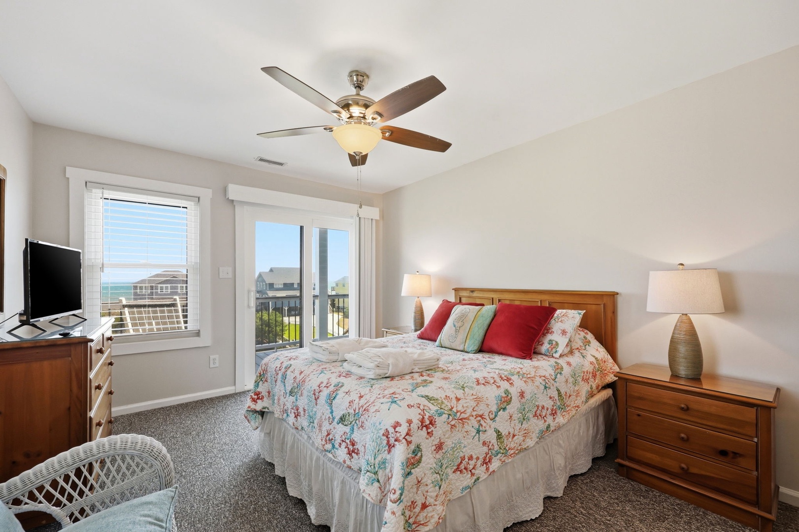 45-web-or-mls-6404 Ocean Dr East 081