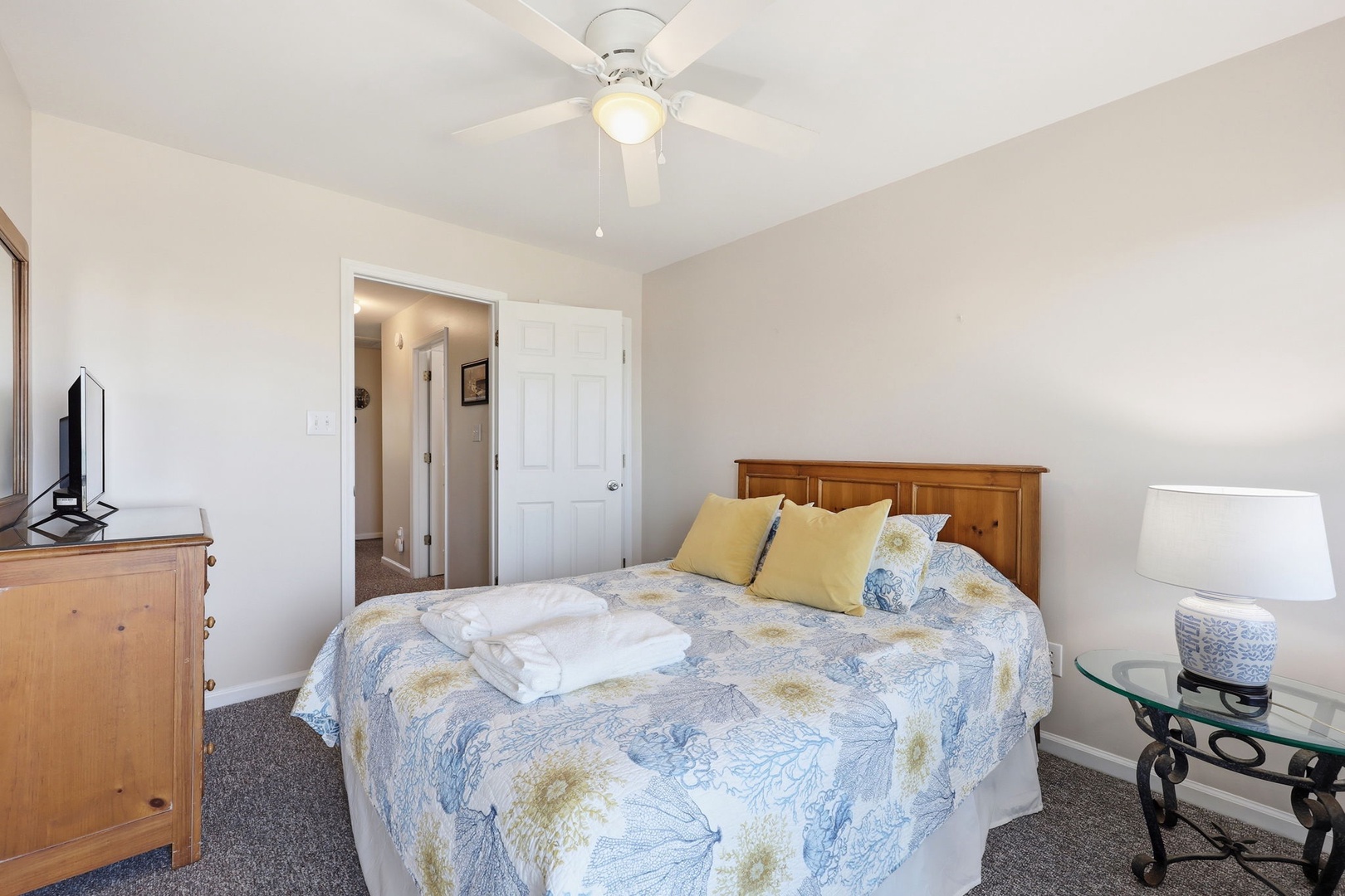 44-web-or-mls-6404 Ocean Dr East 078