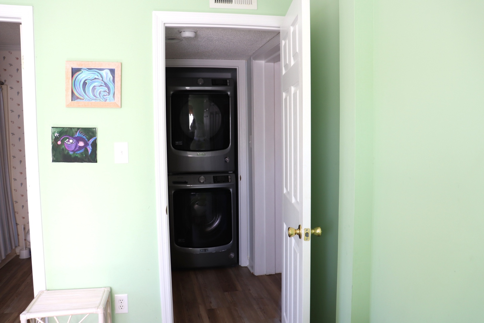Skip the laundromat! Your private washer and dryer make packing light a breeze for longer stays.
