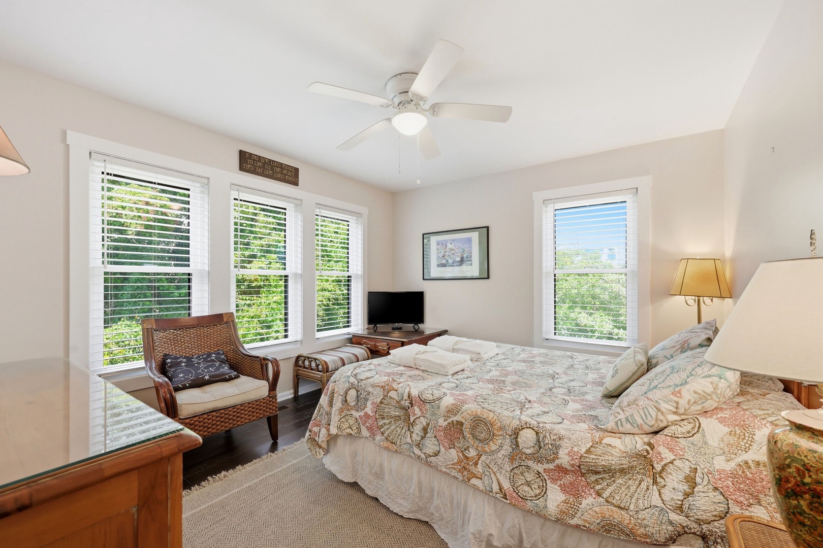 40-web-or-mls-6404 Ocean Dr East 066