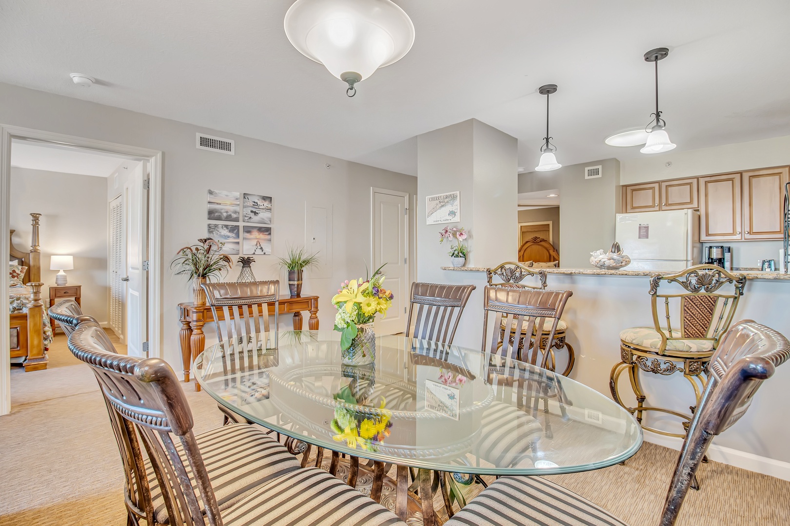 Dining Room & Barstools