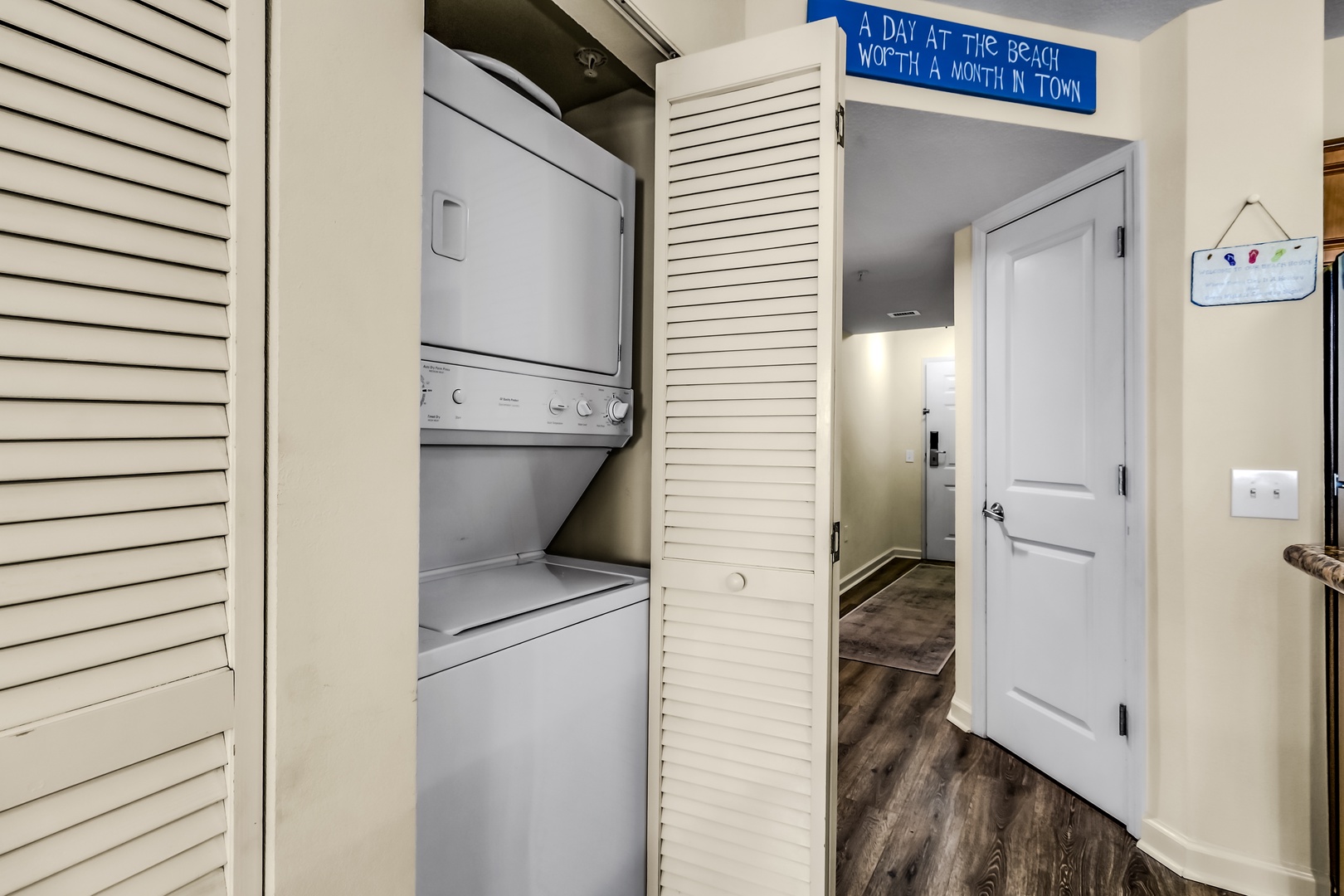 Your in-unit washer and dryer make beach days effortless—wash sandy clothes and towels right here in your space.