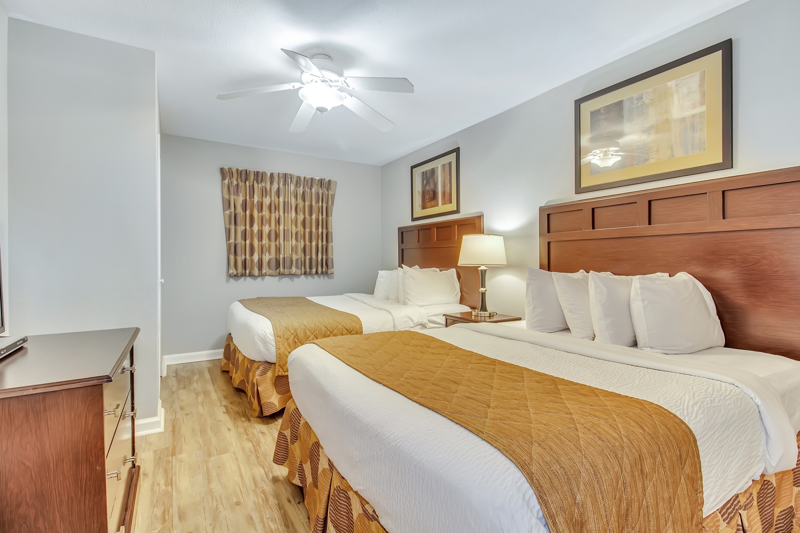 Double Queen Guest Bedroom