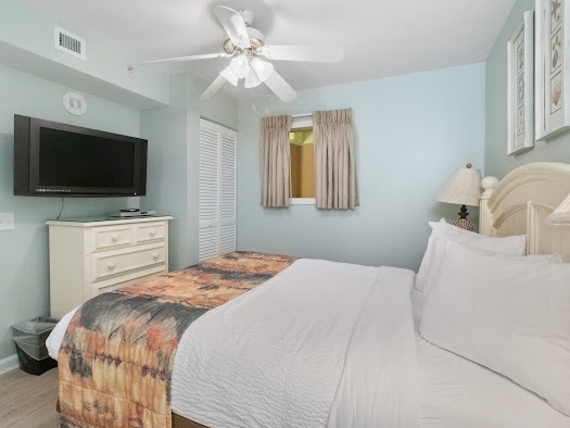 Single Queen Storage