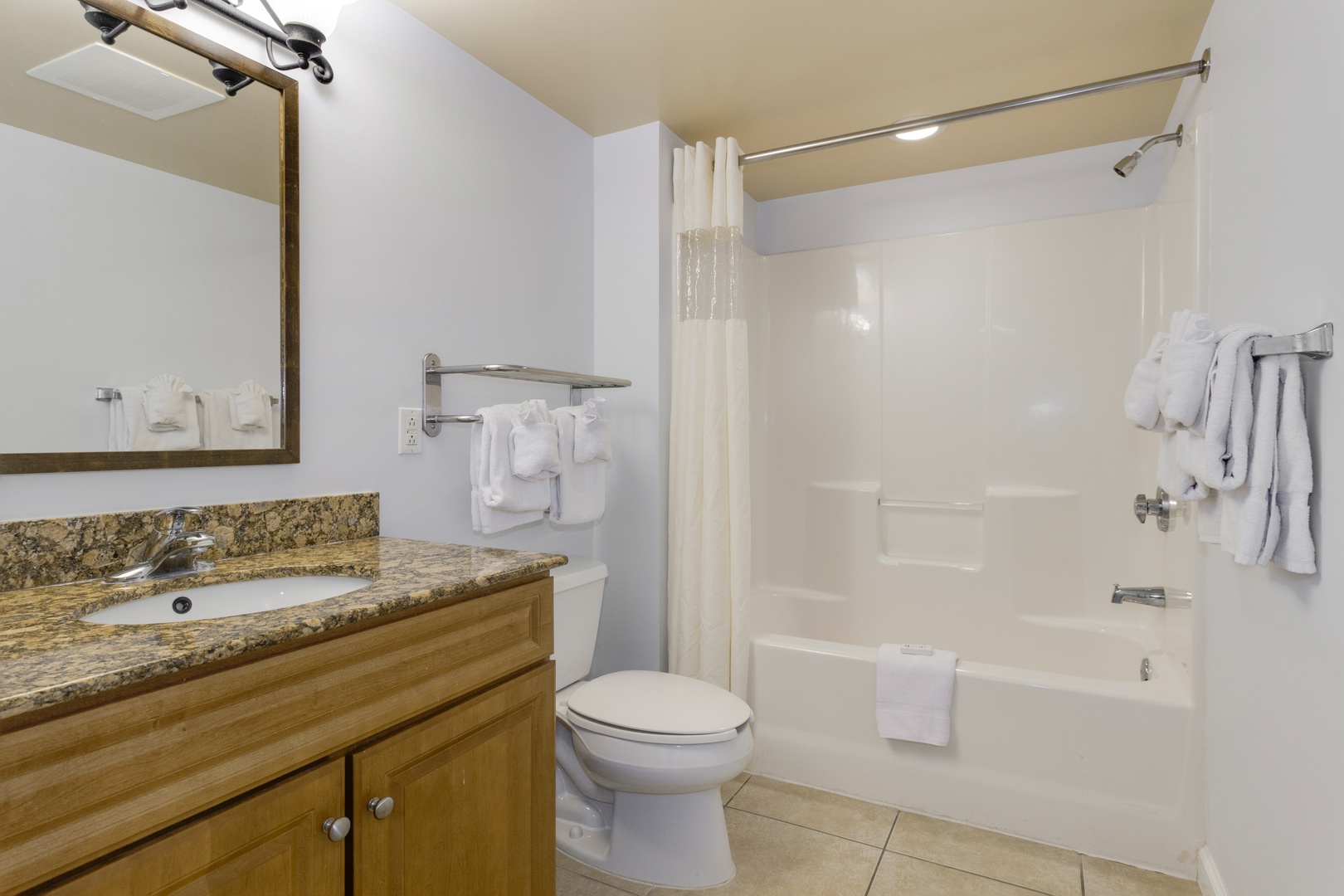 Double Queen Bathroom